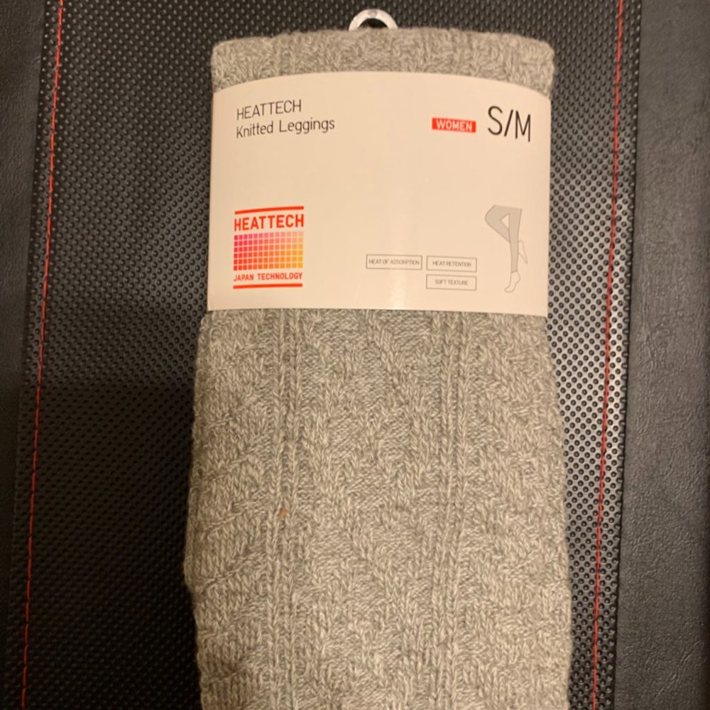 NWT Uniqlo Heattech cable-knit leggings, s/m, gray